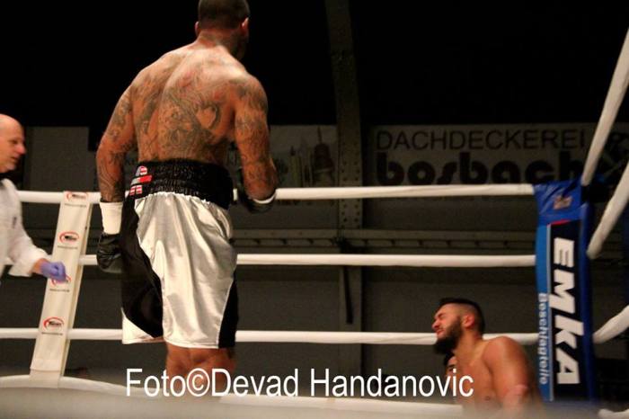 (C) Devad Handanovic